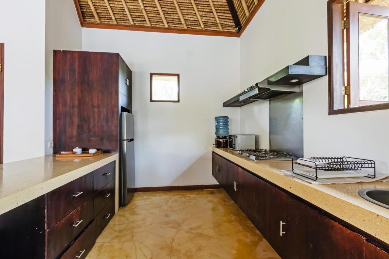 Villa Sasoon Candidasa Esterno foto